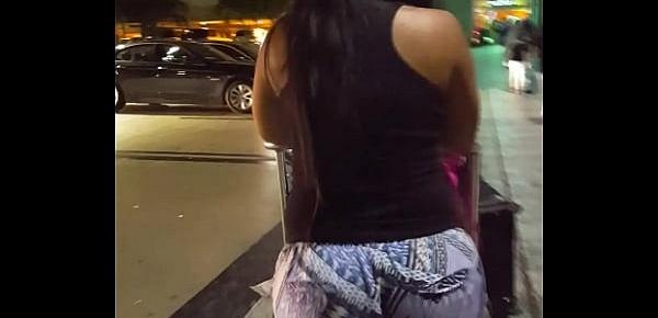  Candid Round Bubble Butt Latina at Airport